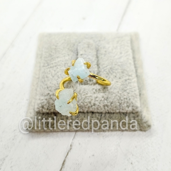 Aquamarine twin stone ring - Picture 2 of 7